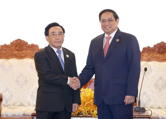 Thủ tướng Phạm Minh Chính và Thủ tướng Phankham Viphavanh