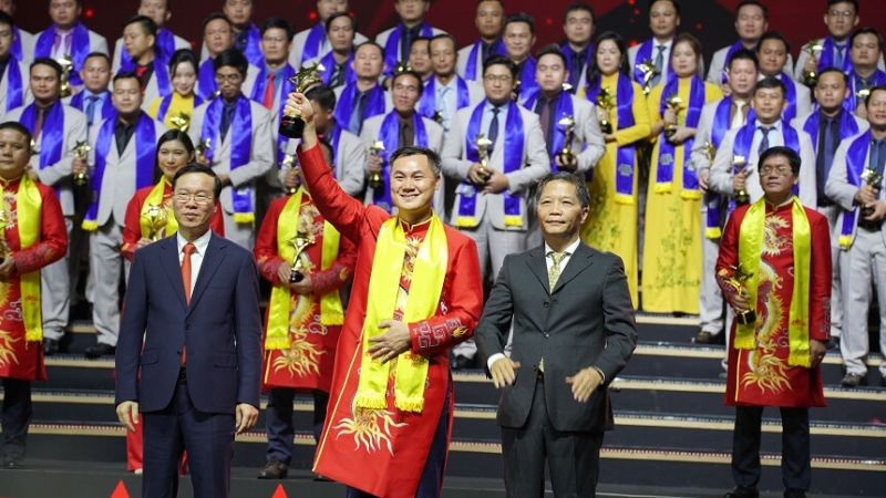 Đất Xanh Miền Bắc “bội thu” tại Giải thưởng Sao Đỏ 2022