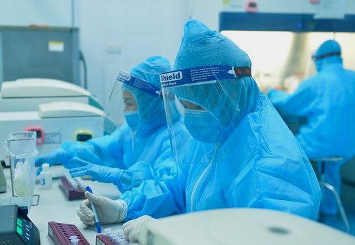 Ngày 12/11, cả nước ghi nhận 277 ca COVID-19 mới, giảm 355 ca so với hôm qua