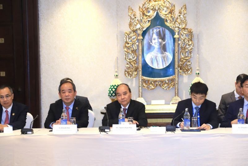 Chủ tịch nước Nguyễn Xuân Phúc dự cuộc tọa đàm Cấp cao với Liên minh doanh nghiệp Hoa Kỳ-APEC