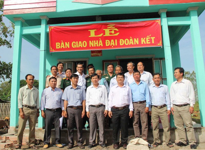 Sóc Trăng bàn giao 3.496 căn nhà cho hộ nghèo