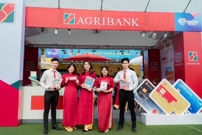 Agribank luôn quan tâm đến việc phát triển công nghệ, ứng dụng số hóa trong phát triển hoạt động ngân hàng