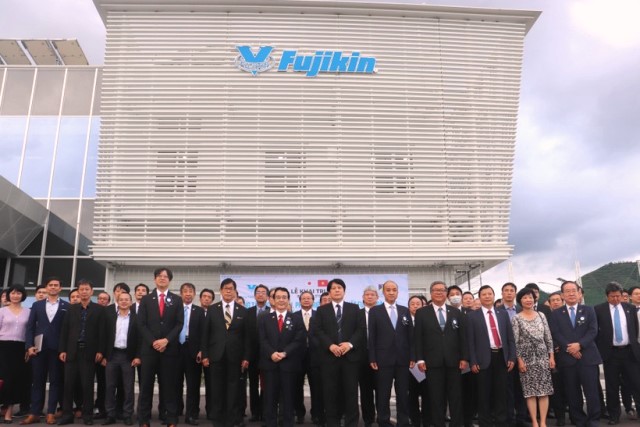 Dự án Trung tâm nghiên cứu, phát triển và sản xuất Fujikin Đà Nẵng là sự hợp tác giữa Tập đoàn Fujikin Incoporated – Nhật Bản (DNFC) và Trường Đại học (ĐH) Bách khoa, ĐH Đà Nẵng.