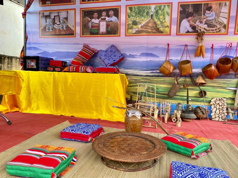 Văn hoá của đồng bào dân tộc thiểu số huyện miền núi Ngọc Lặc được trưng bày tại phiên chợ