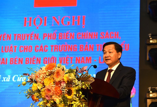 Phó Thủ tướng Lê Minh Khái phát biểu tại hội nghị. Ảnh VGP/Trần Mạnh