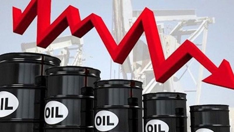 Giá dầu thế giới rớt mạnh