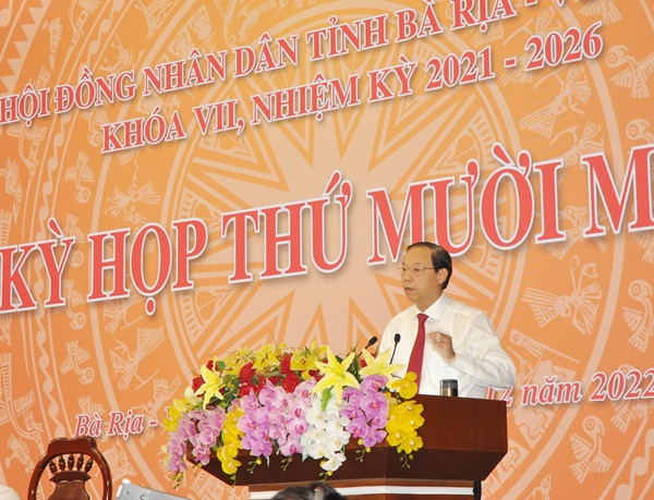 Ông Nguyễn Văn Thọ, Chủ tịch UBND tỉnh Bà Rịa -Vũng Tàu phát biểu tại Kỳ họp
