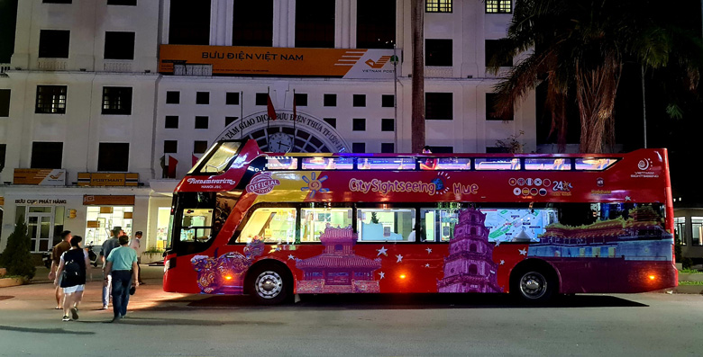 Đà Lạt triển khai thí điểm “Tuyến City Tour - Thành phố ngàn hoa” bằng xe ô tô buýt mui trần