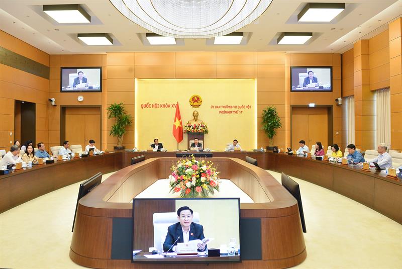 Phiên họp thứ 18 của Ủy ban Thường vụ Quốc hội có 01 ngày cho ý kiến về kỳ họp bất thường thứ hai