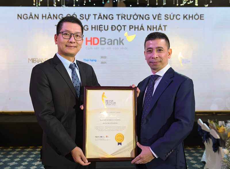 HDBank được trao giải “Ngân hàng có sự tăng trưởng về sức khỏe thương hiệu đột phá nhất 2022” tại Lễ trao giải Brand Vietnam Awards 2022
