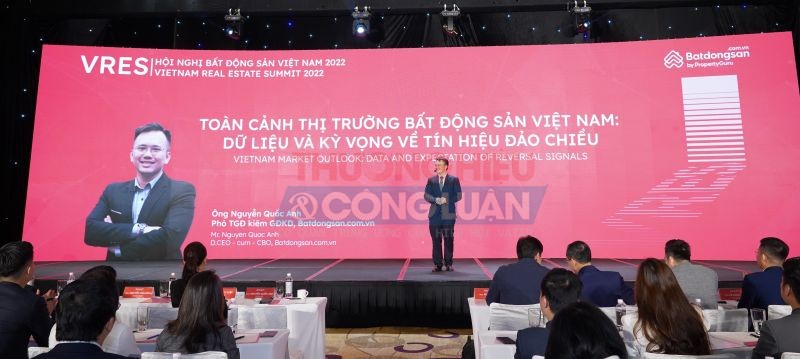 Ông Nguyễn Quốc Anh, Phó TGĐ Batdongsan.com.vn nhận định, thị trường bất động sản bắt đầu suy giảm từ quý 2/2022 do tác động tiêu cực bởi những thông tin ngoài lề