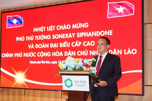 Ông Lê Văn Minh – Tổng Giám đốc Van Phuc Group phát biểu tại chương trình