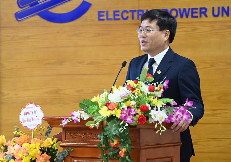 Nguyễn Lê Cường - Phó Hiệu trưởng phát biểu tại Lễ ký kết