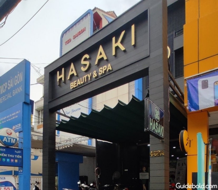 Thanh tra Sở Y tế TP.HCM ra quyết định xử phạt đối công ty Hasaki Beauty & Clinic với tổng số 135 triệu đồng và đình chỉ 1 cơ sở 18 tháng