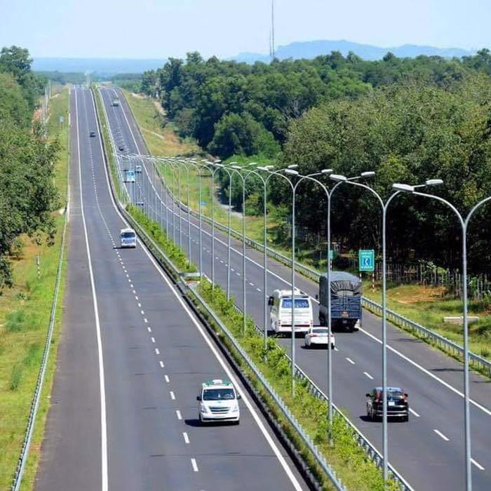 Đồng loạt khởi công 12 dự thành phần cao tốc Bắc - Nam tại 9 tỉnh vào ngày 01/01/2023