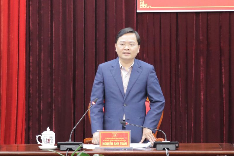 Bí thư Tỉnh uỷ, Trưởng BCĐ tỉnh Nguyễn Anh Tuấn kết luận phiên họp