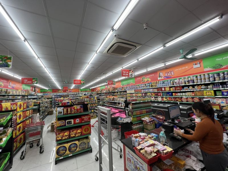 Không gian bên trong siêu thị T - Mart Bắc Ninh