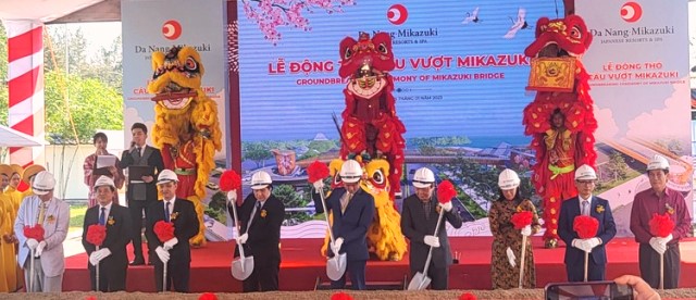 Nghi thức động thổ xây dựng công trình cầu vượt Nghi thức động thổ xây dựng công trình cầu vượt