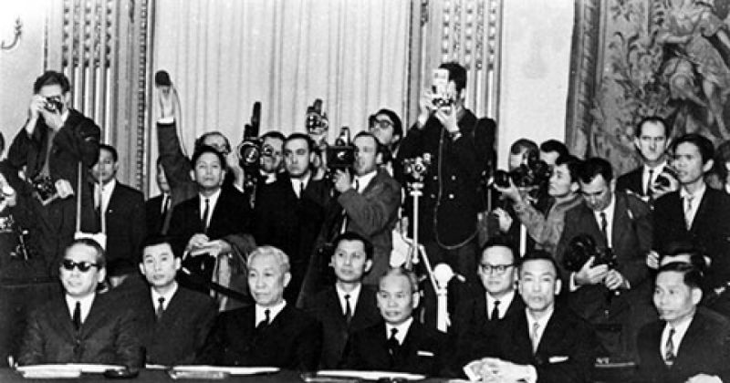 Đoàn đại biểu Việt Nam Dân chủ Cộng hòa tham dự Phiên khai mạc Hội nghị bốn bên về Việt Nam tại Paris, ngày 25/01/1969