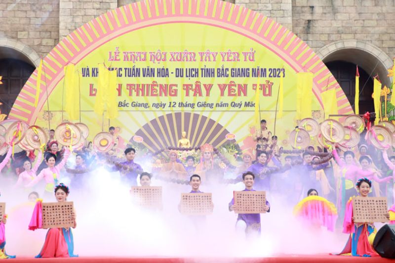 Tưng bừng Lễ khai hội Xuân Tây Yên Tử