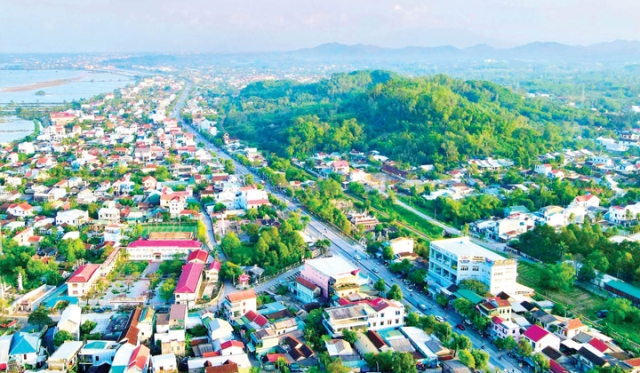 Một góc Thị xã Hương Thuỷ nhìn từ trên cao