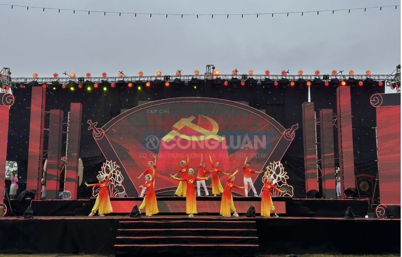 Công tác chuẩn bị cho khai mạc lễ hội đền Trần Thái Bình đã sẵn sàng