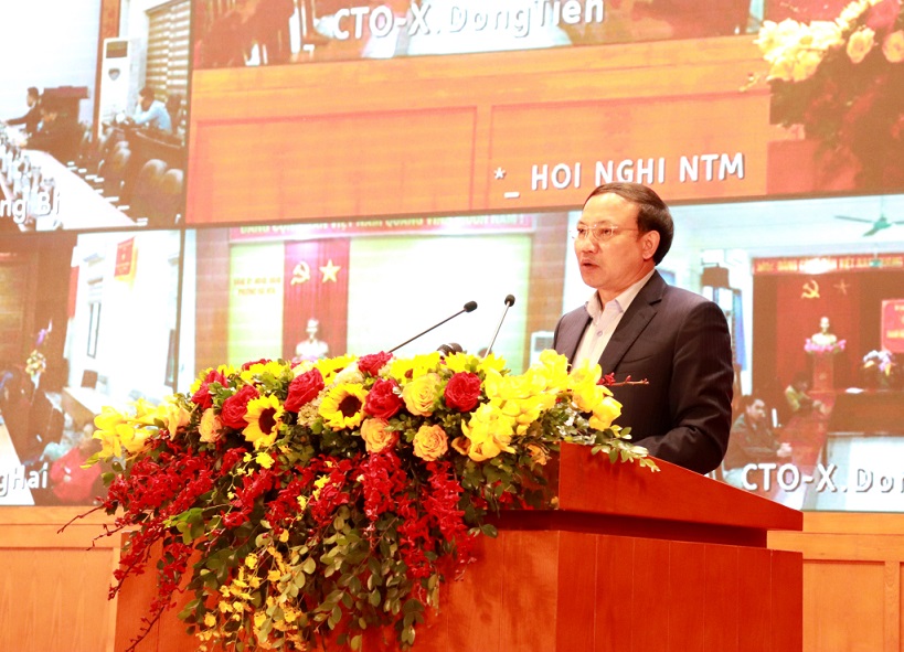 Ông Nguyễn Xuân Ký, Ủy viên Trung ương Đảng, Bí thư Tỉnh ủy, Chủ tịch HĐND tỉnh Quảng Ninh phát biểu tại hội nghị