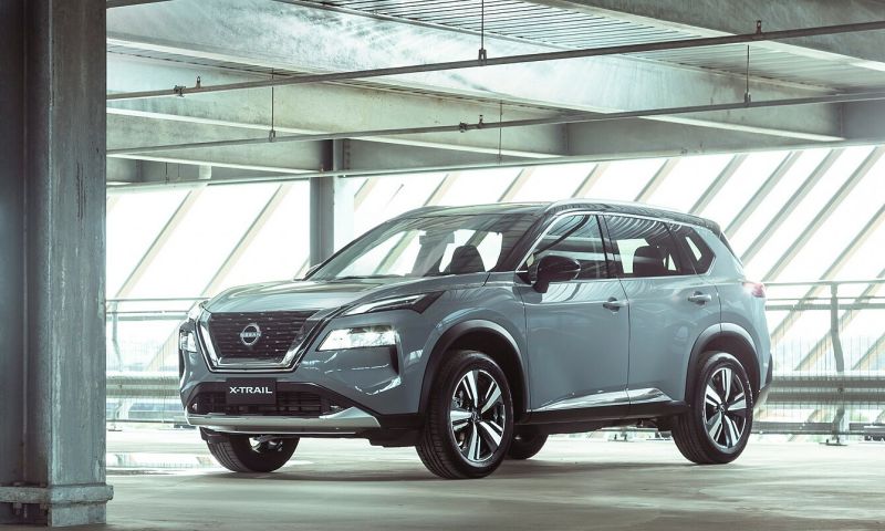 Nissan triệu hồi gần nửa triệu xe để khắc phục sự cố trên vô lăng
