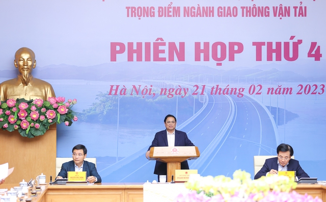 Thủ tướng Phạm Minh Chính phát biểu khai mạc phiên họp - Ảnh: VGP/Nhật Bắc