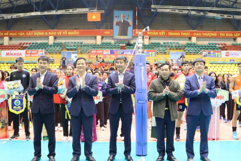 Khai mạc Vòng I, bảng A Giải bóng chuyền Vô địch Quốc gia Cúp Hóa chất Đức Giang năm 2023