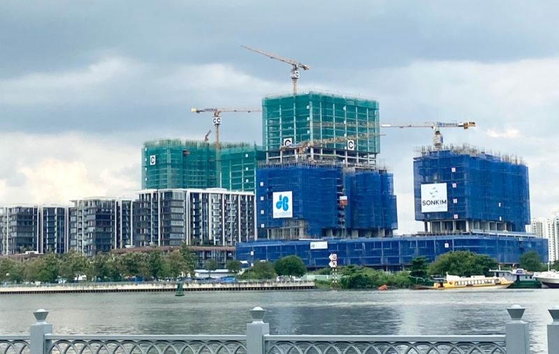 Bảy dự án được UBND TP. HCM tìm cách “giải cứu”