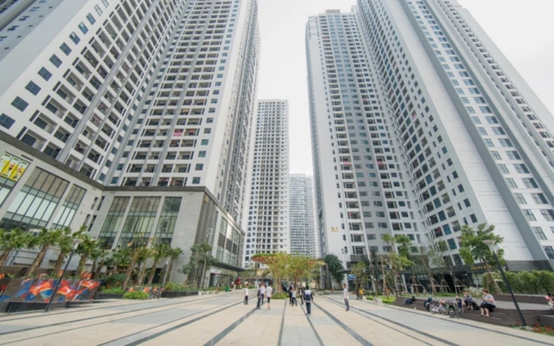 Bất động sản “đóng băng”, phân khúc nhà cao cấp có xu hướng giảm giá