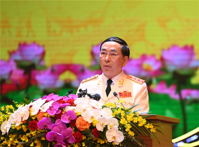 Thứ trưởng Bộ Công an Trần Quốc Tỏ đọc diễn văn tại lễ kỷ niệm - Ảnh: VGP/Nhật Nam