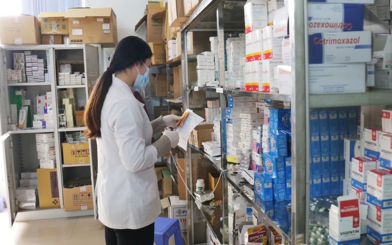 Rà soát tình trạng thuốc, trang thiết bị y tế phục vụ hoạt động khám, chữa bệnh tại các cơ sở y tế (Ảnh: bacninh.gov.vn)