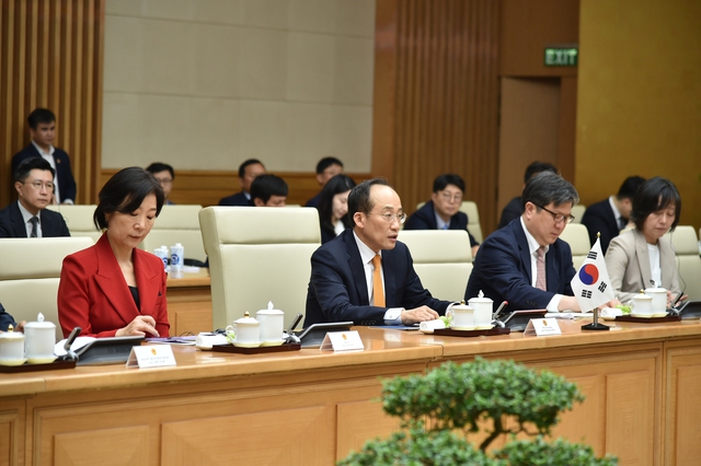 Phó Thủ tướng Choo Kyungho: Việt Nam đã trở thành một trung tâm sản xuất toàn cầu. Ảnh VGP/Quang Thương