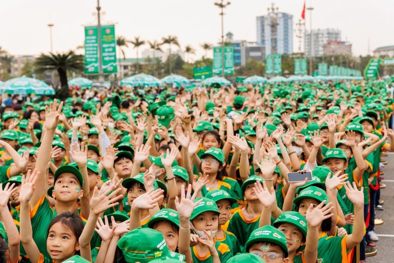 Ngày Hội Đi Bộ MILO 2023 thu hút sự tham gia của 7.500 em học sinh và phụ huynh trên địa bàn tỉnh Nghệ An (1)