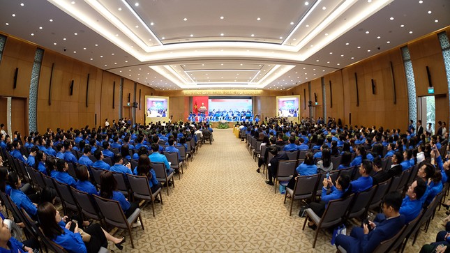 Đang diễn ra đối thoại Thủ tướng với Thanh niên: Xây dựng thế hệ thanh niên xứng đáng là rường cột của nước nhà