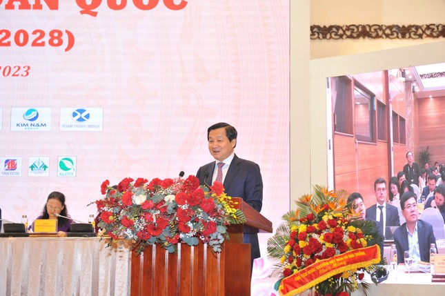 Phó Thủ tướng Lê Minh Khái phát biểu tại đại hội