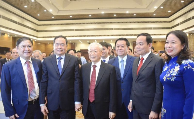 Tổng Bí thư Nguyễn Phú Trọng cùng các lãnh đạo Đảng, Nhà nước, Mặt trận Tổ quốc Việt Nam tham dự lễ kỷ niệm.