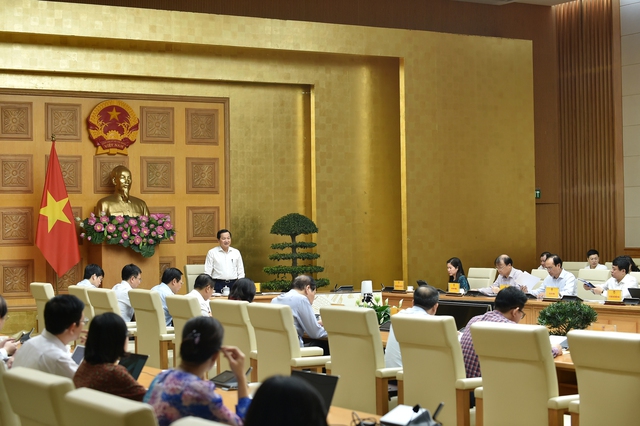 Phó Thủ tướng Lê Minh Khái chủ trì cuộc họp Ban Chỉ đạo điều hành giá về công tác điều hành giá quý I/2023 và định hướng công tác điều hành giá những tháng còn lại năm 2023. Ảnh VGP/Quang Thương