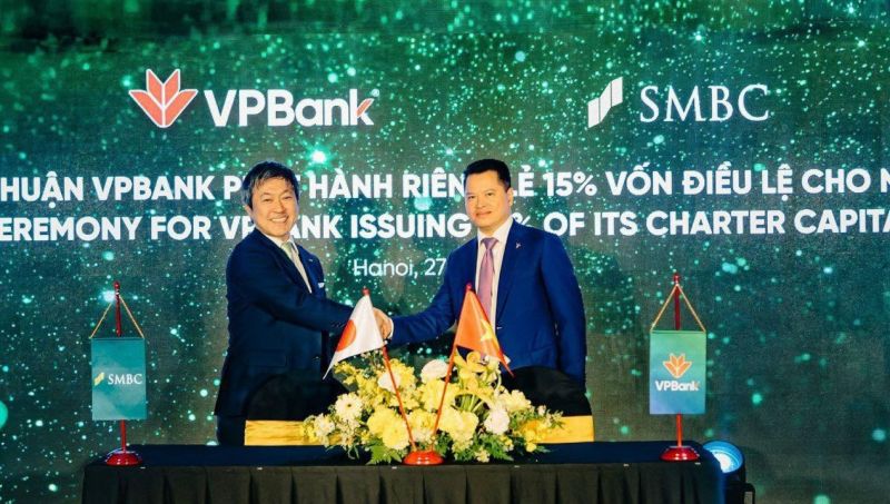 Sáng 27.3, VPBank tổ chức lễ kí kết bán 15% cổ phần cho đối tác ngoại là SMBC
