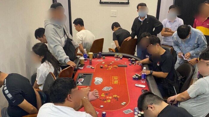 Khởi tố vụ đánh bạc, tổ chức đánh bạc tại Vĩnh Phúc