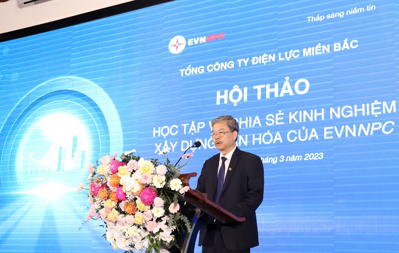 Ông Lê Quang Thái - Phó Tổng giám đốc EVNNPC phát biểu khai mạc Hội thảo