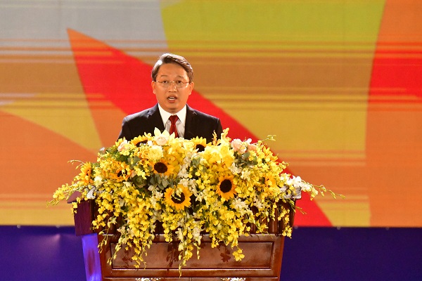 Ông Nguyễn Hải Ninh, UVBCHTƯ Đảng, Bí Thư Tỉnh ủy đọc diễn văn