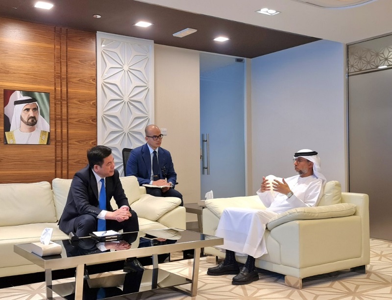 Bộ trưởng Nguyễn Hồng Diên đã có buổi làm việc với Ngài Suhail bin Mohammed Al Mazrouei, Bộ trưởng Bộ Năng lượng và Cơ sở hạ tầng UAE