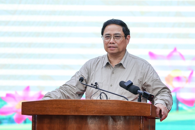 Thủ tướng Phạm Minh Chính phát biểu kết luận cuộc làm việc với Ban Thường vụ Tỉnh ủy Điện Biên - Ảnh: VGP/Nhật Bắc