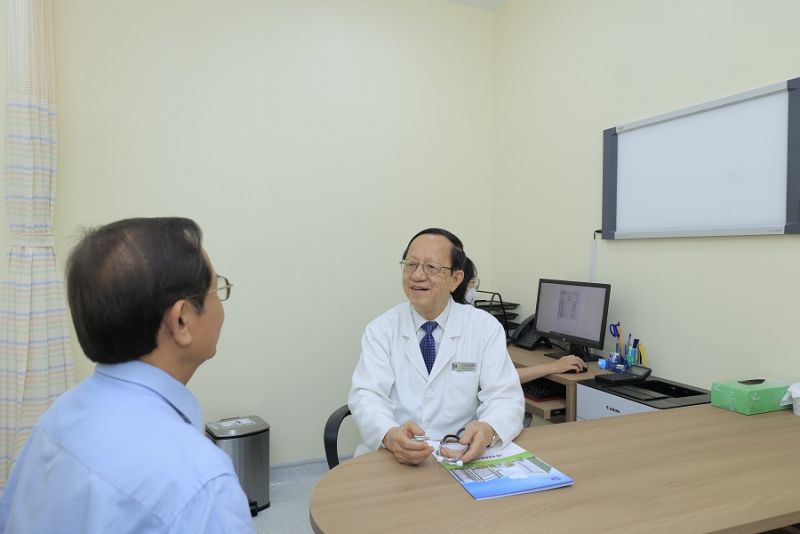 PGS.TS.BS Phạm Nguyễn Vinh - Giám đốc Trung tâm Tim mạch - chuyên gia đầu ngành trong lĩnh vực nội tim mạch đang công tác tại BVĐK Tâm Anh TP. HCM
