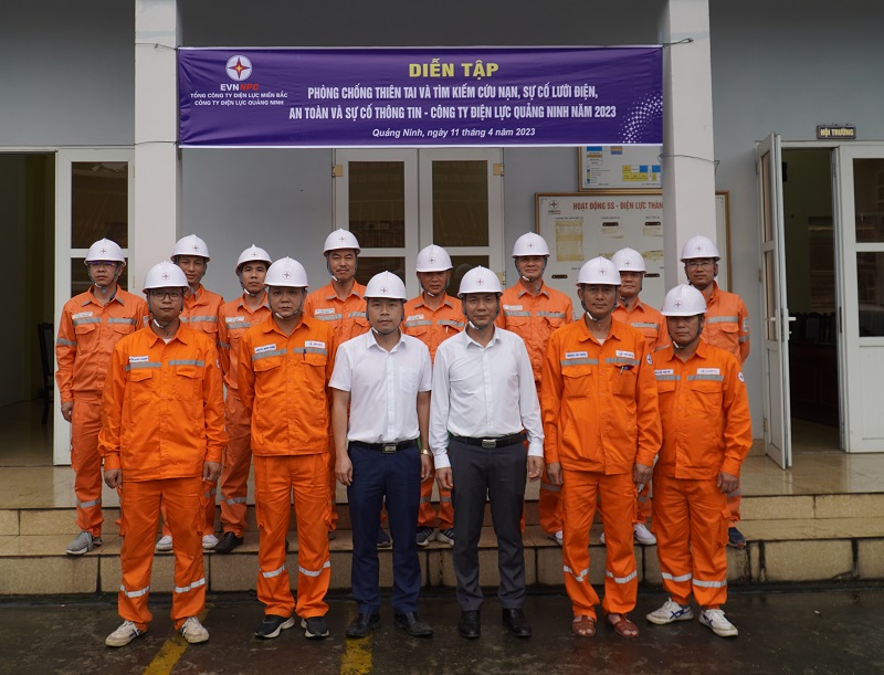 Ngày 11/4, PC Quảng Ninh tổ chức ra quân diễn tập PCTT&TKCN, diễn tập xử lý sự cố lưới điện, diễn tập an toàn và diễn tập xử lý sự cố thông tin năm 2023