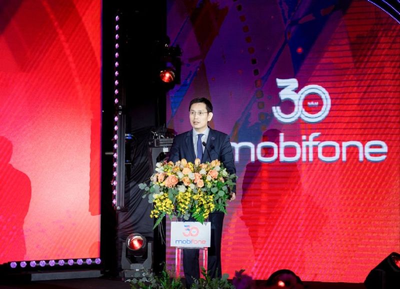 Chủ tịch Hội đồng Thành viên Tổng Công ty Viễn thông MobiFone Nguyễn Hồng Hiển phát biểu tại buổi lễ