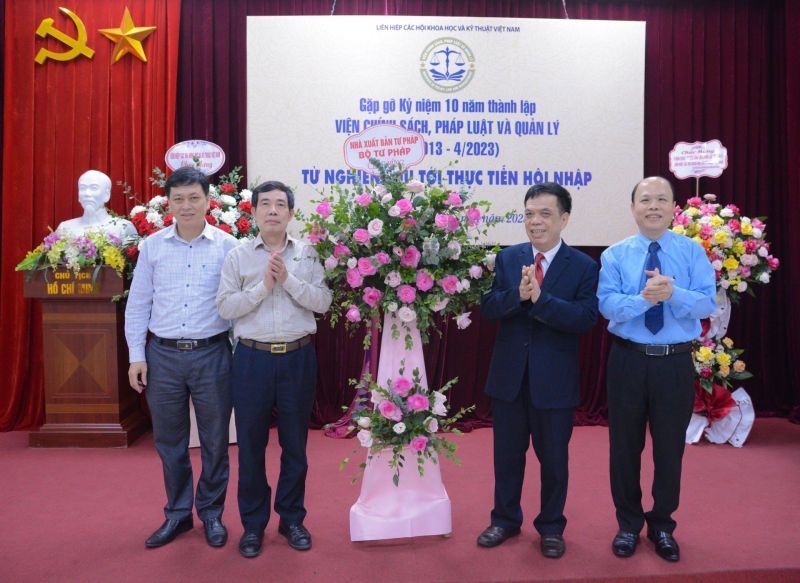 Nhà Xuất bản Tư pháp, Bộ Tư pháp chúc mừng Nhà Xuất bản Tư pháp, Bộ Tư pháp chúc mừng